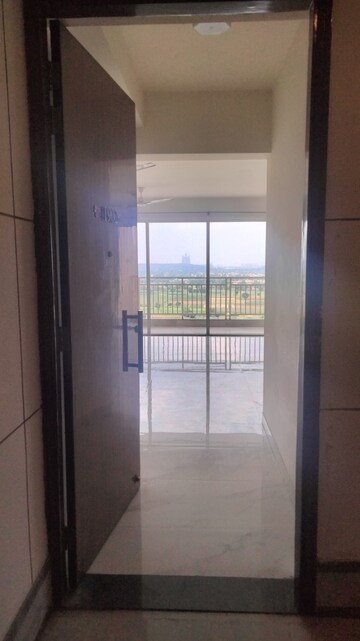 Building Lobby in 3 BHK Apartment at Shapoorji Pallonji Joyville Gurgaon, Sector 102 – for Rent