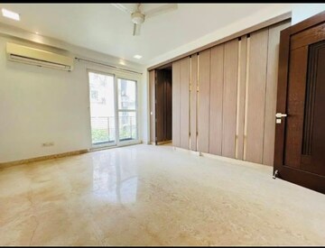 Room in 4 BHK Builder Floor at Freedom Fighters Enclave – for Rent