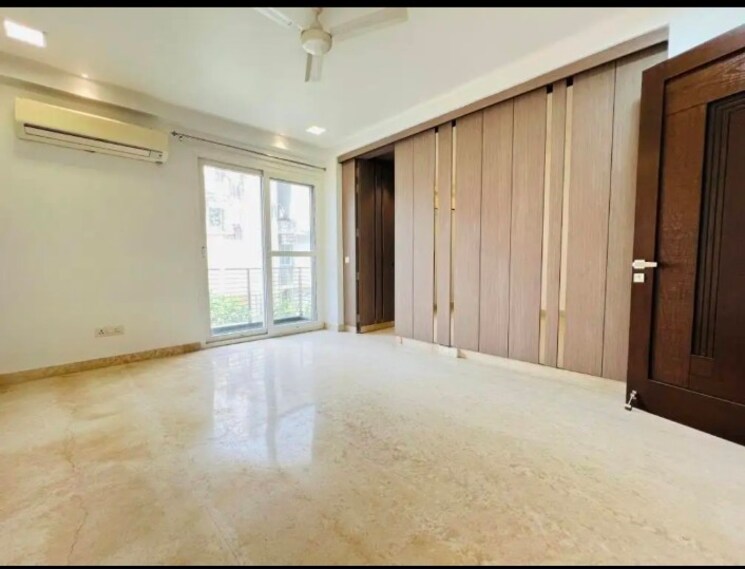 Room, freedom fighters enclave 4 Bedroom 1800 Sq.Ft. Builder Floor In Freedom Fighters Enclave Delhi 9090536