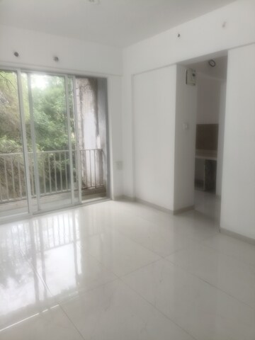 Room in 1 BHK Apartment at Sangle Trinity, Gauripada – for Sale