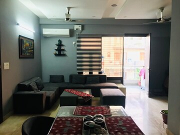 Living Room in 2 BHK Builder Floor at Ramprastha Colony – for Sale