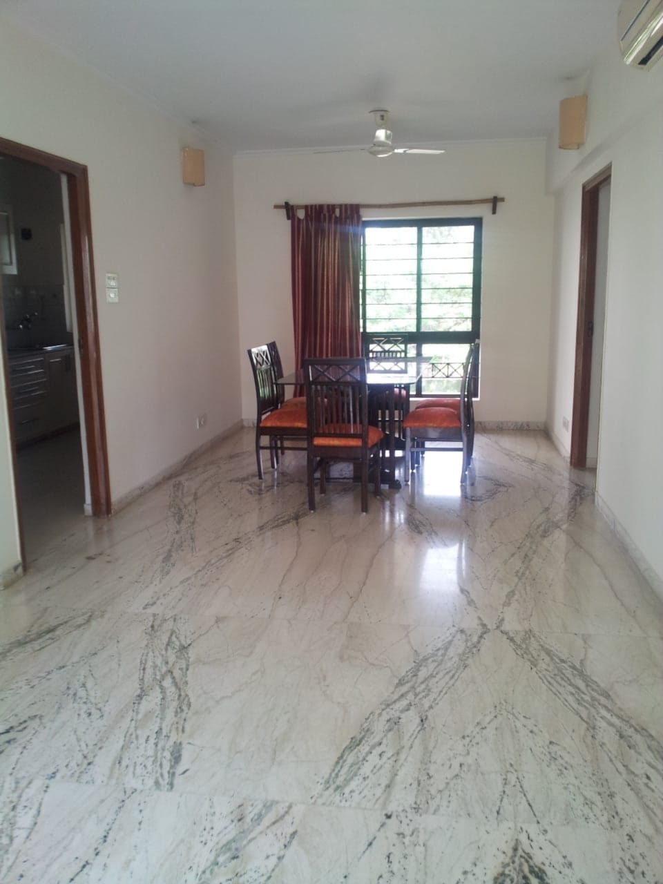 2 BHK + Extra Room 1200 Sq.Ft. Apartment in Sicilliaa Apartment