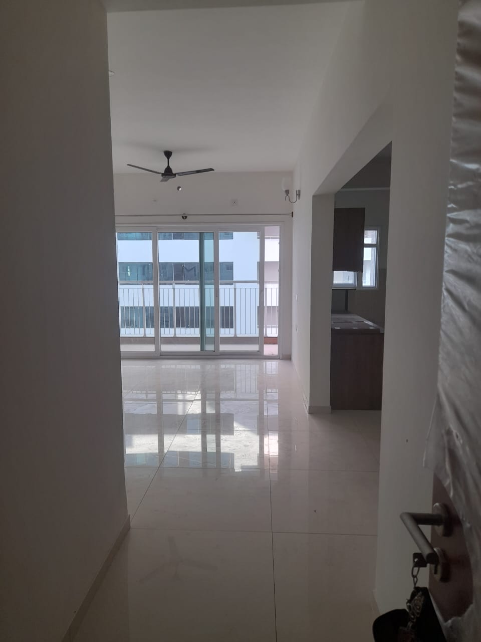 2.5 BHK Apartment For Rent in L&T Raintree Boulevard