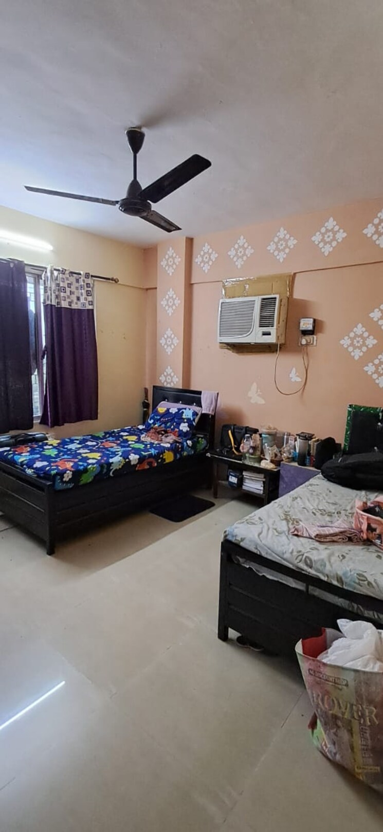 Bedroom, powai Pg For Boys & Girls In Powai 9090603