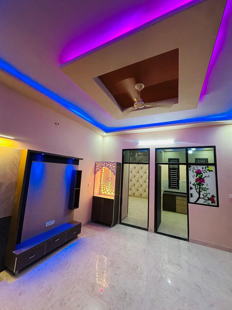 Room, ajmer road 2 Bedroom 80 Sq.Yd. Villa In Ajmer Road Jaipur 9090539