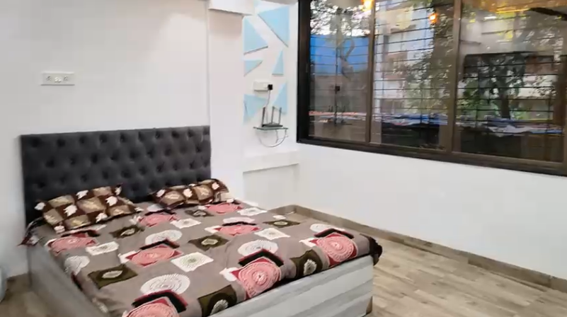 2 BHK Apartment For Rent in Juhu