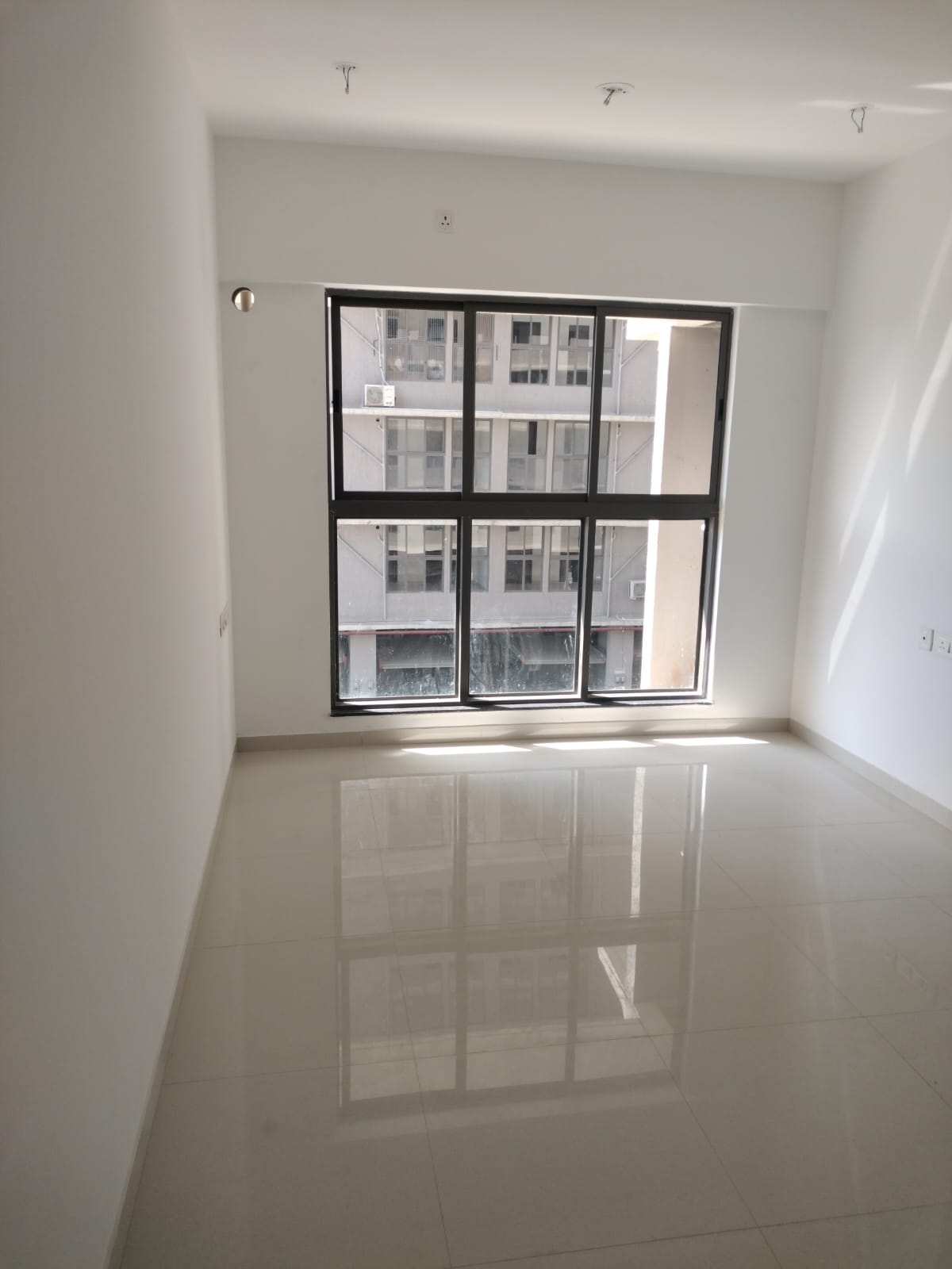 1 BHK Apartment For Rent in UK Iridium