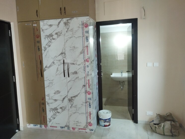 Bathroom, rajapushpa-provincia 2 Bedroom 1370 Sq.Ft. Apartment In Narsingi Hyderabad 9090661