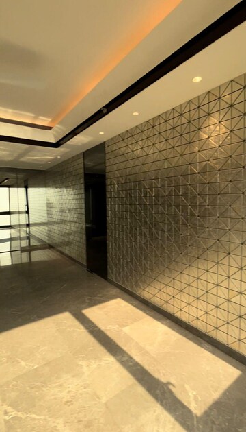Room in 5 BHK Apartment at Lodha Trump Tower, Worli – for Sale