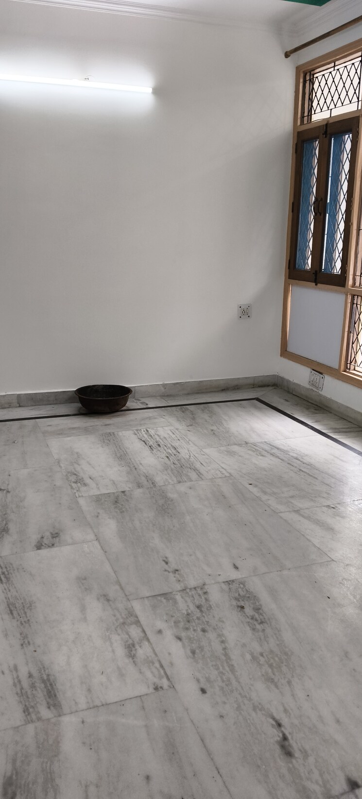 Room, royal-towers-noida 4 Bedroom 2200 Sq.Ft. Apartment In Sector 61 Noida 9090707