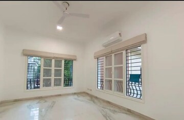 Room in 3 BHK Builder Floor at Saket – for Rent