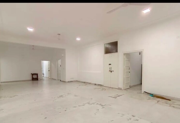 Room, saket 3 Bedroom 2200 Sq.Ft. Builder Floor In Saket Delhi 9090708