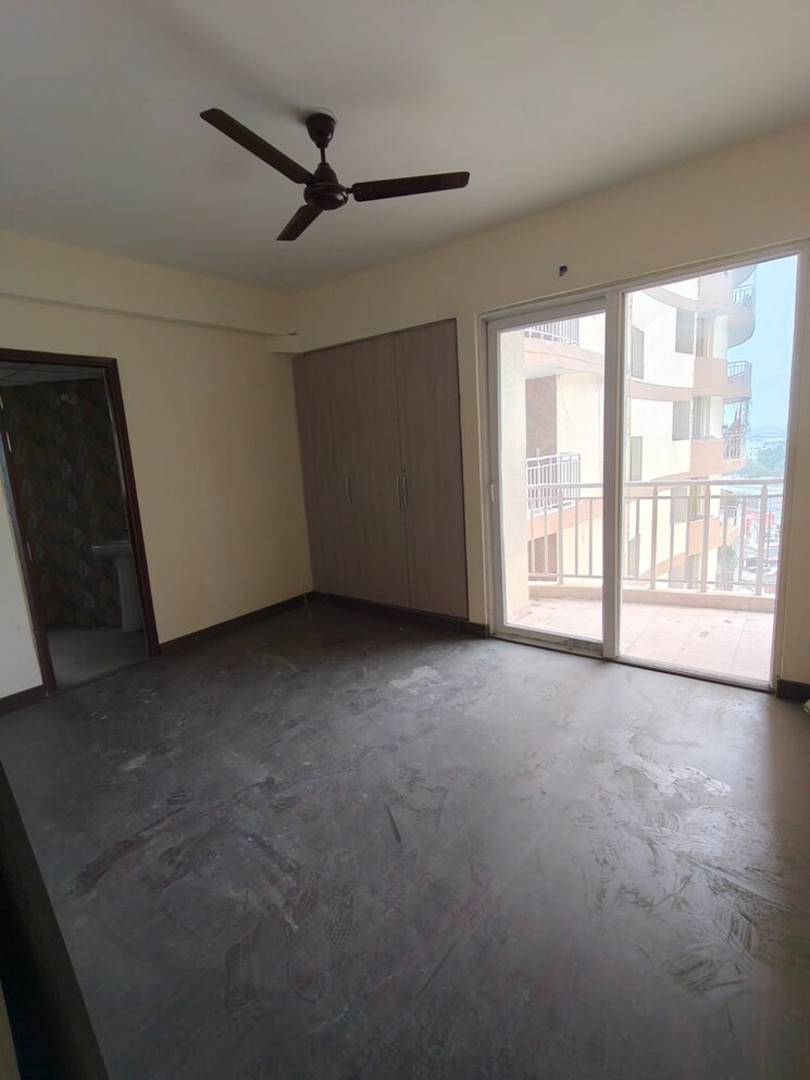 Room, rise-organic-homes 3.5 Bedroom 1733 Sq.Ft. Apartment In Mahurali Ghaziabad 9090683