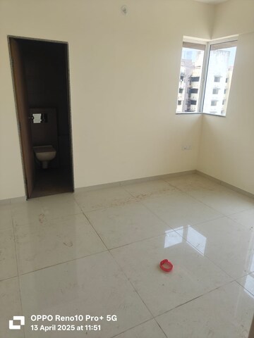 Room in 1 BHK Apartment at Godrej Nest Kandivali, Kandivali East – for Rent