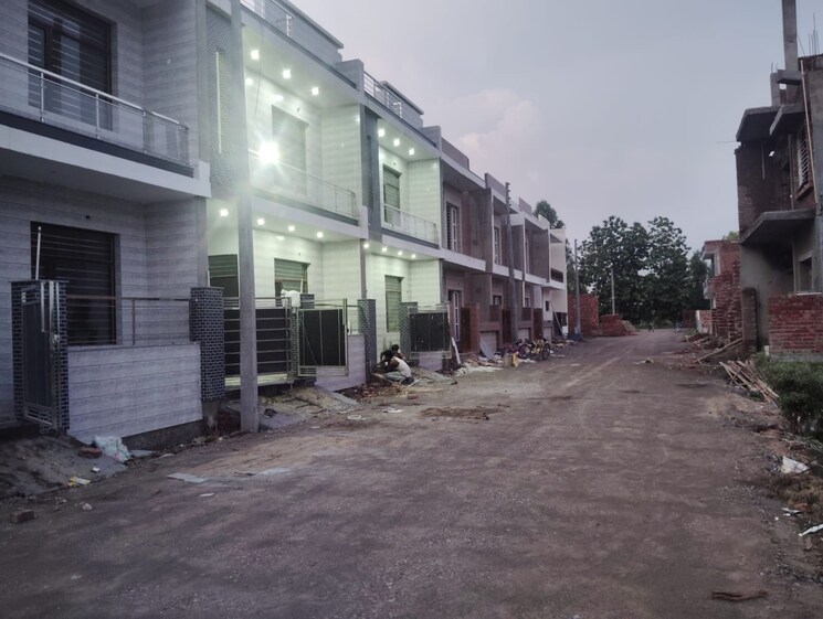 Exterior View, kharar 4 Bedroom 100 Sq.Yd. Independent House In Kharar Mohali 9090787