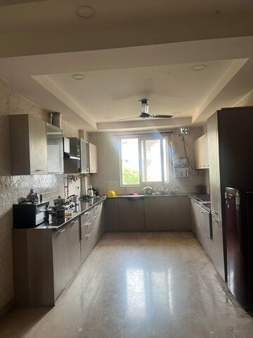 Kitchen in Studio Builder Floor at Sector 23 – for Rent