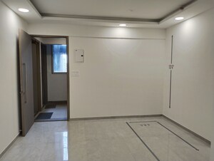 Room in 2 BHK Apartment at Innovision The Midtown, Nalasopara West – for Sale