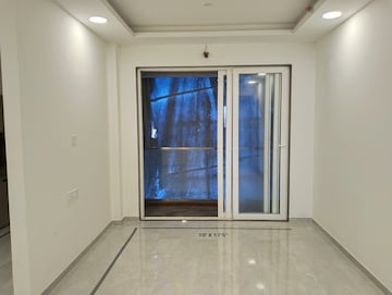 Room in 2 BHK Apartment at Innovision The Midtown, Nalasopara West – for Sale
