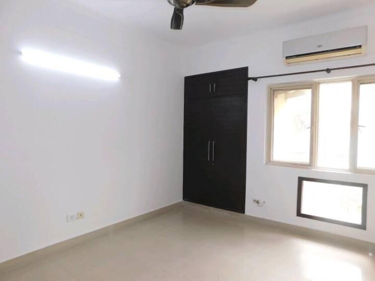 Room, ats-paradiso 4 Bedroom 3150 Sq.Ft. Apartment In Chi Iv Greater Noida Greater Noida 9090820