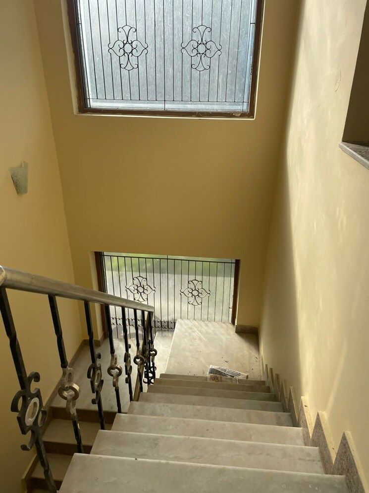 Balcony, palam vihar 3 Bedroom 3000 Sq.Ft. Builder Floor In Palam Vihar Gurgaon 9090857