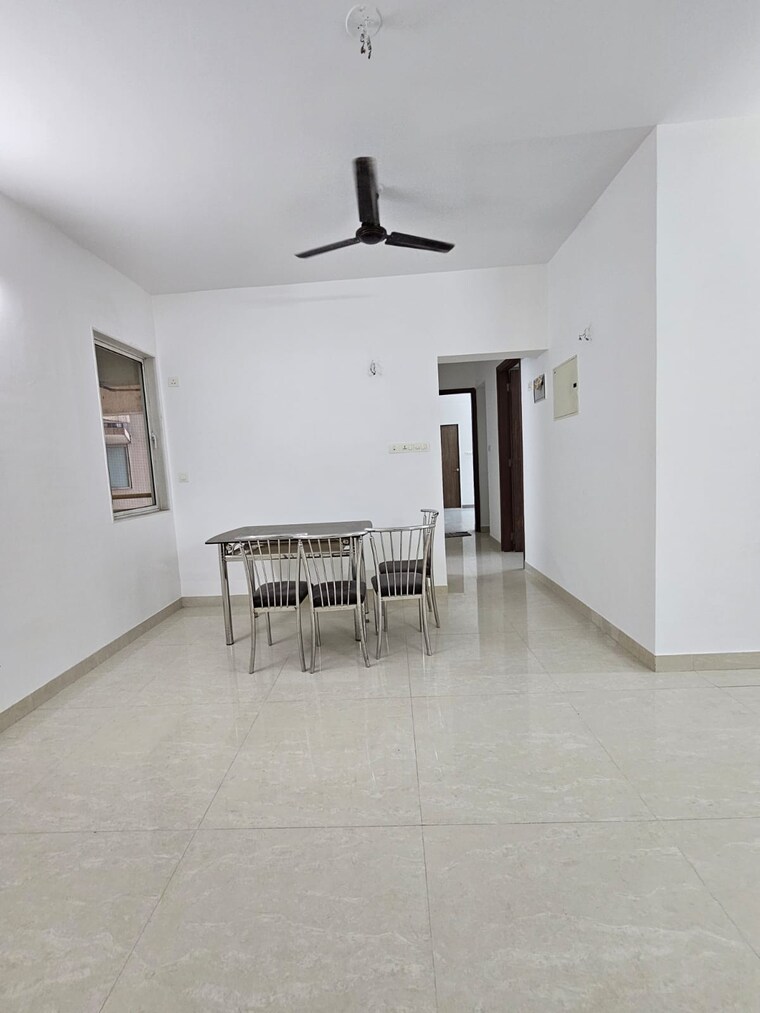 Room, evershine-millennium-paradise 1 Bedroom 340 Sq.Ft. Apartment In Kandivali East Mumbai 9090831