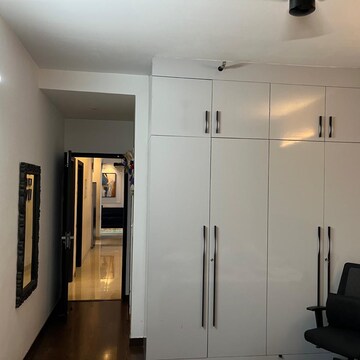 Building Lobby in 3 BHK Apartment at Elite Golf Green, Sector 79 – for Rent