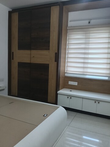 3 BHK Apartment For Rent in Aparna Sarovar Zicon, Nallagandla