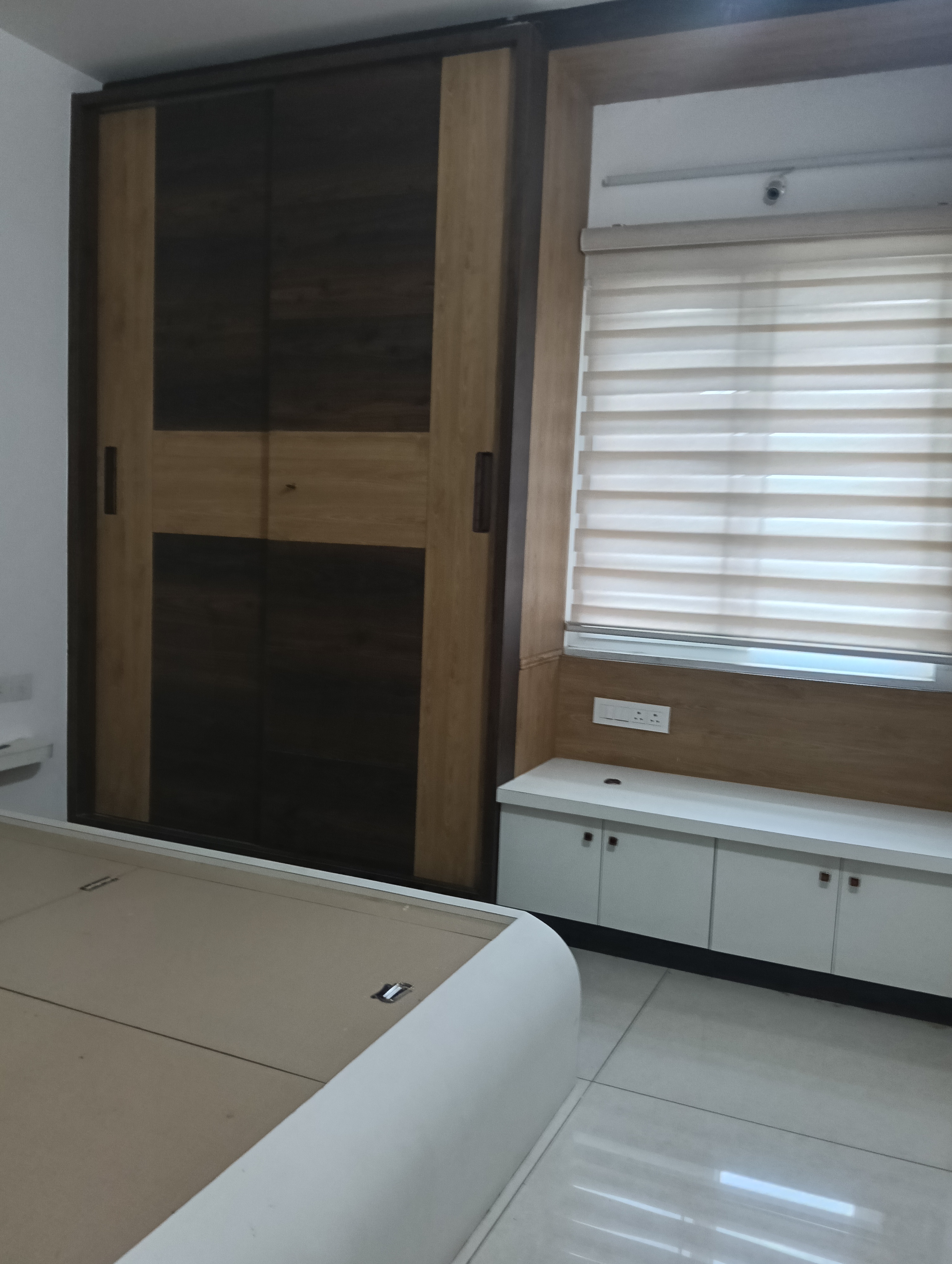 3 BHK + Pooja Room Apartment For Rent in Aparna Sarovar Zicon