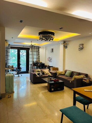 3 BHK Builder Floor For Rent in Saket
