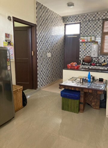 Living Room in 2 BHK Builder Floor at Palam Vihar – for Rent