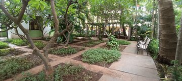 1 BHK Apartment – Garden View at Bhoomi Park, Malad West - for Rent