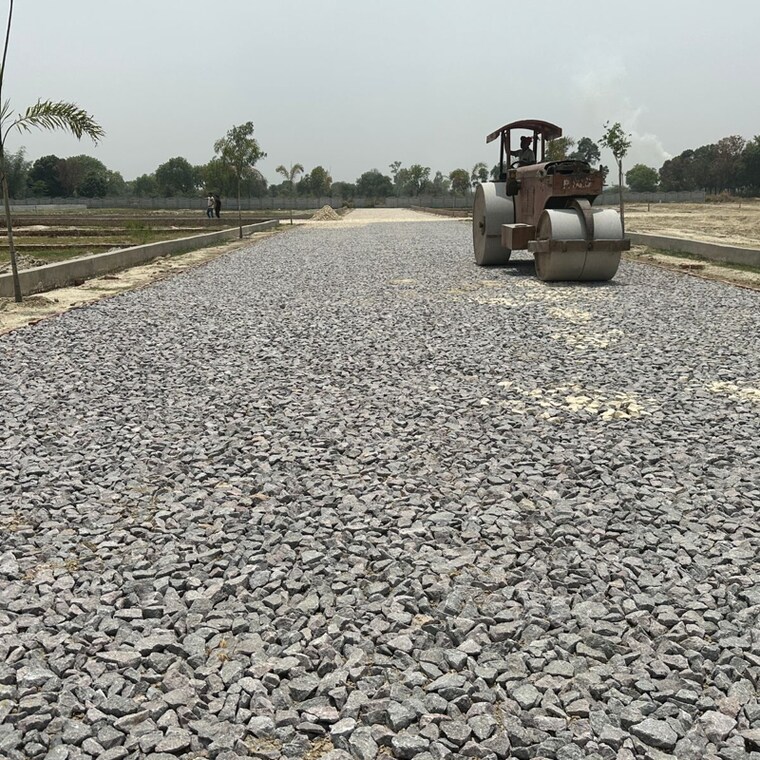  Parking, sultanpur road  799 Sq.Ft. Plot In Sultanpur Road Lucknow 9090959