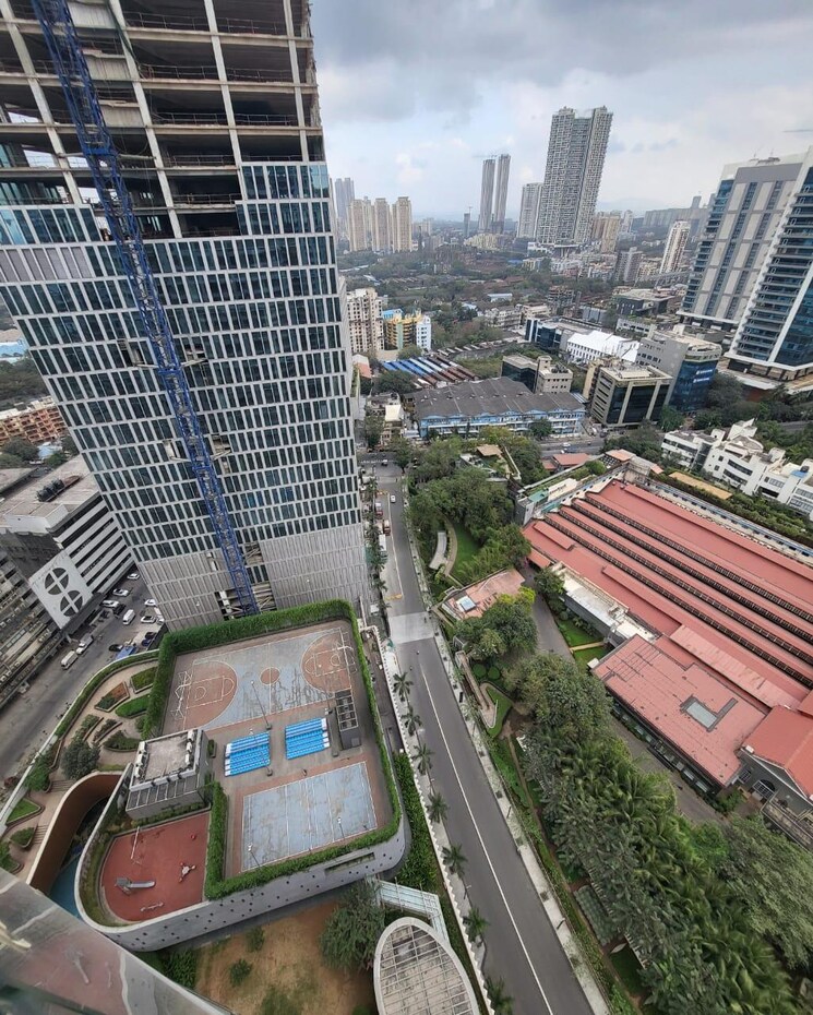 Exterior View, lodha-world-crest 6+ Bedroom 4350 Sq.Ft. Apartment In Worli Mumbai 9091012