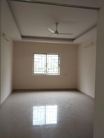 Room in 2 BHK Apartment at Manzil Classic, Puppalaguda – for Sale