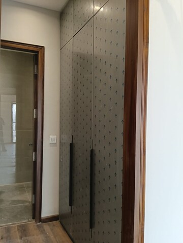 Building Lobby in 3 BHK Builder Floor at Sector 16 – for Sale