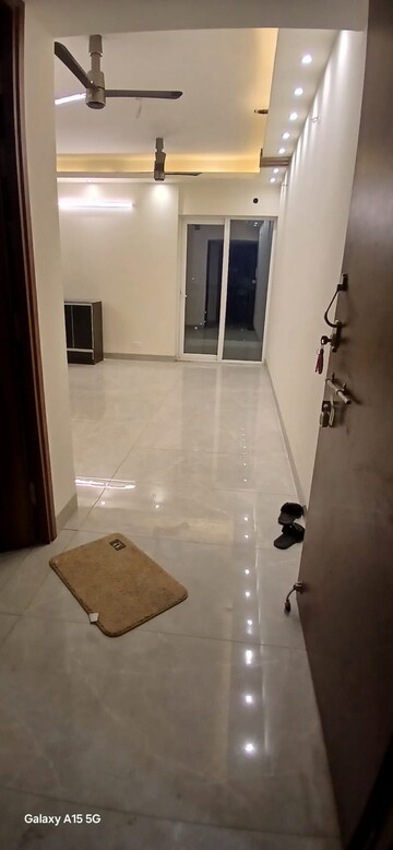 Bathroom in 3 BHK Apartment at SKA Divya Towers, Sector 16 Greater Noida – for Rent