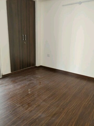 2 BHK Builder Floor For Sale in Strategic Royal Court, Sector 16 Greater Noida