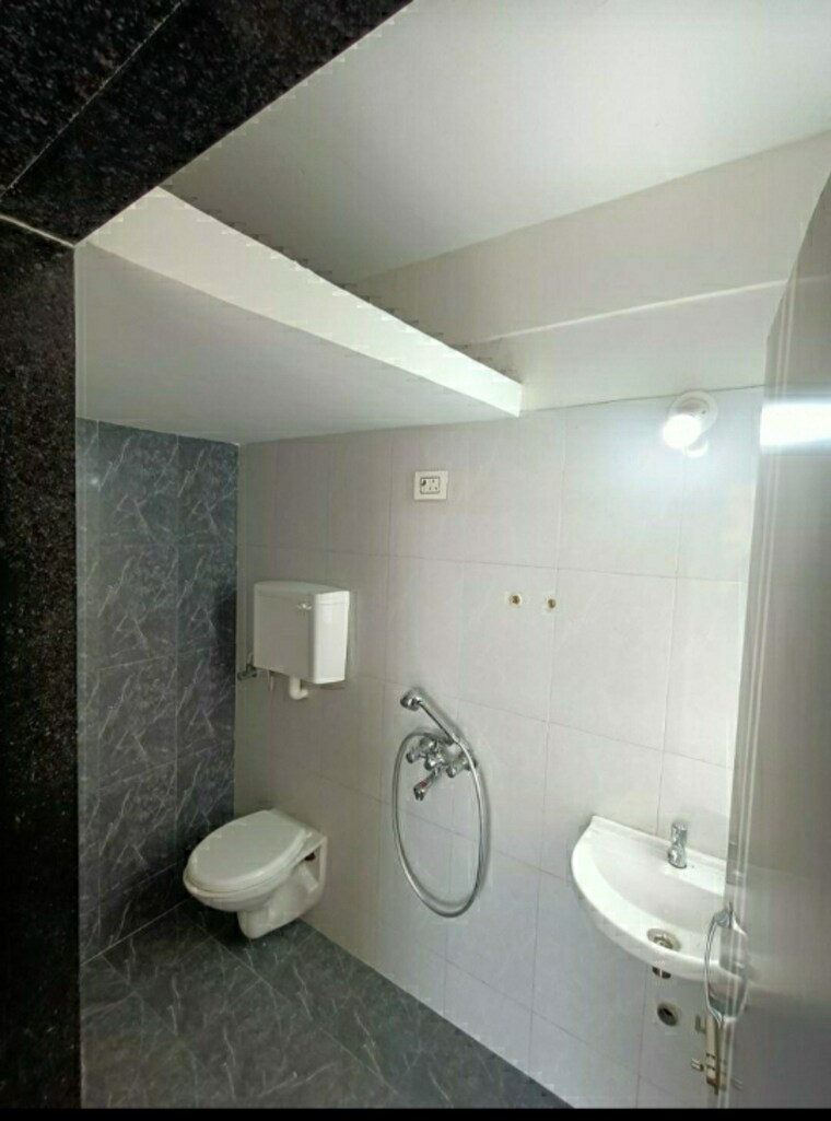 Bathroom, bhoomi-acropolis 1 Bedroom 630 Sq.Ft. Apartment In Virar West Palghar 9091104