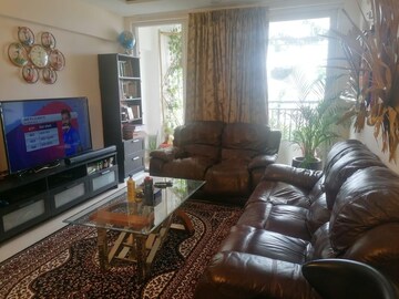Living Room in 4 BHK Apartment at SMR Vinay Iconia Hyderabad, Kondapur – for Sale