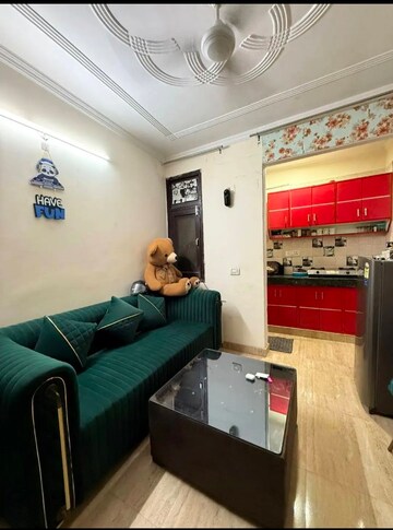 Team Area in 1 BHK Builder Floor at Freedom Fighters Enclave – for Rent