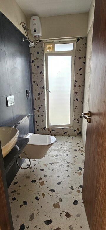Bathroom in 1.5 BHK Apartment at BM Satyam Solaris, Deonar – for Rent