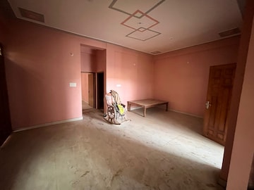 Room in 2 BHK Independent House at Chinhat – for Rent