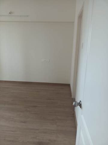 Room in 2 BHK Apartment at Avon Vista, Balewadi – for Rent