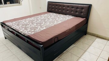 Bedroom in 2 BHK Apartment at K Raheja Gardens, Wanowrie – for Rent