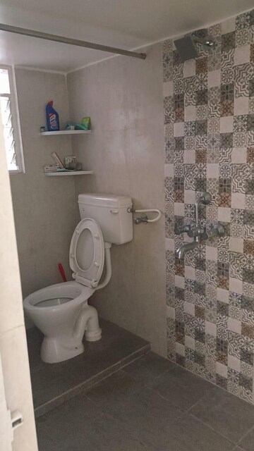 Bathroom in 2 BHK Builder Floor at Prabhat Road – for Rent