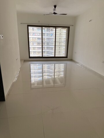 Room in 3 BHK Apartment at Acme Ozone, Manpada – for Rent