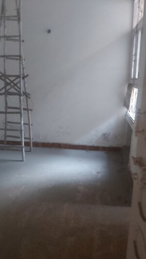 Staircase in 3.5 BHK Apartment at Uma Cooperative Society, Mayur Vihar 1 – for Sale