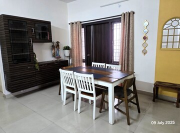 Living Room in 3 BHK Apartment at Nanakramguda – for Rent
