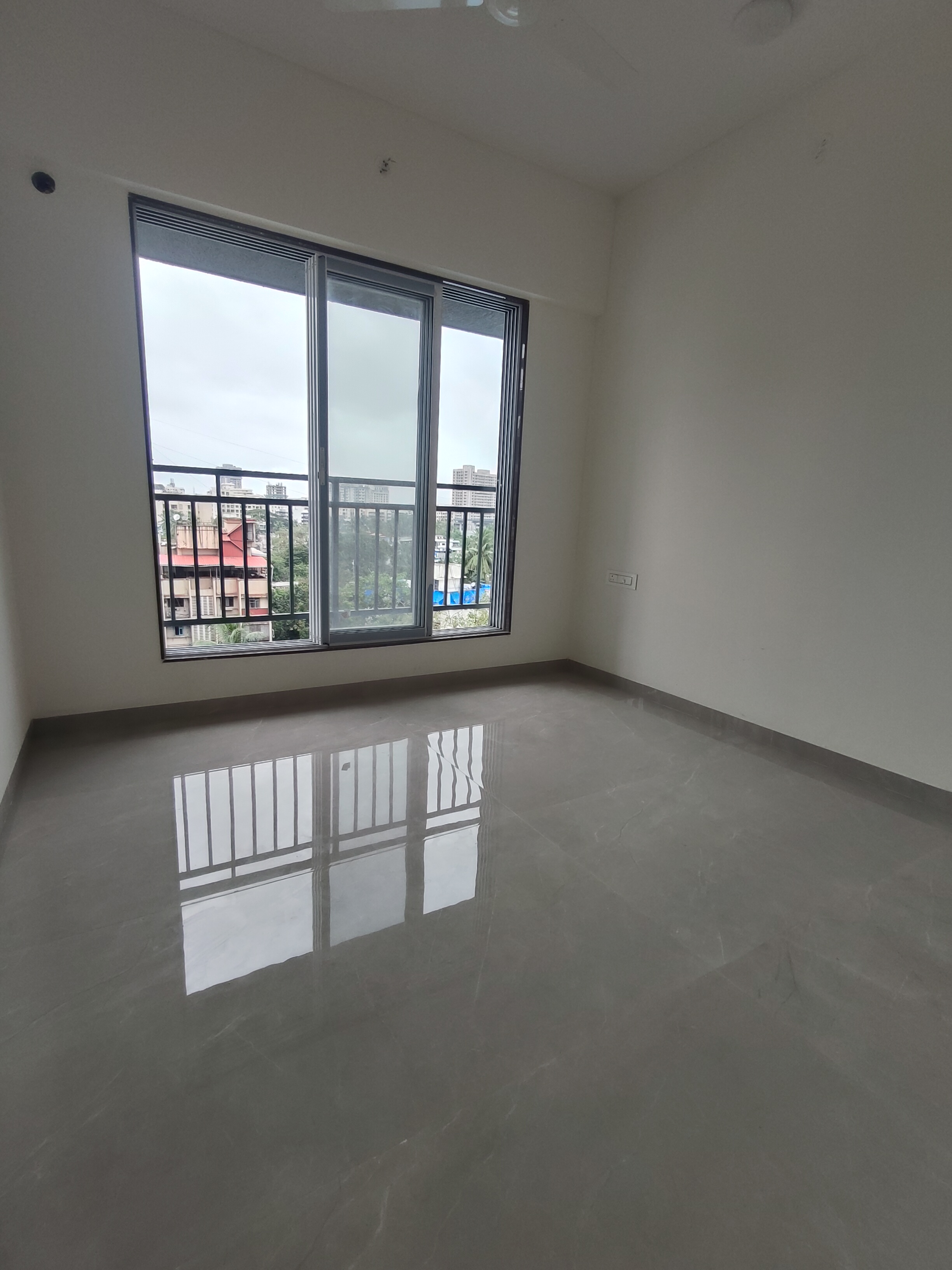 2 BHK 550 Sq.Ft. Apartment in Laxmi Vishwa Vihang Heights