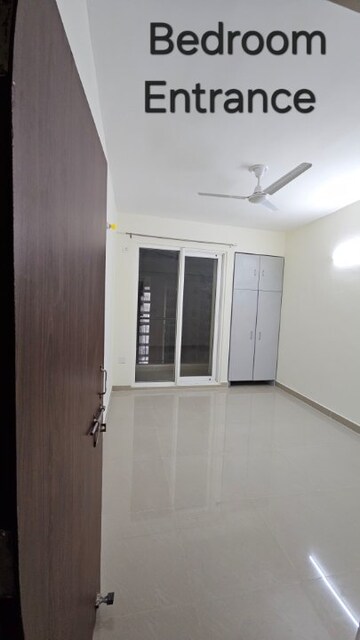 Bedroom in 1 BHK Apartment at Sahu City, Sultanpur Road – for Rent